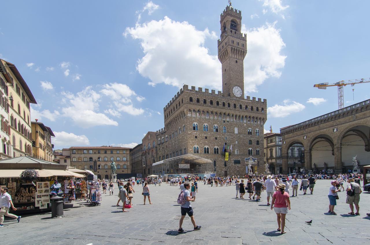 A Casa Signoria, In The City Heart Apartment Florence Luaran gambar